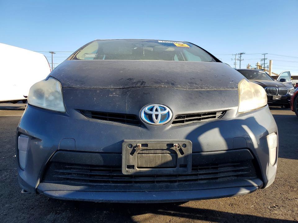 2015 Toyota Prius Three