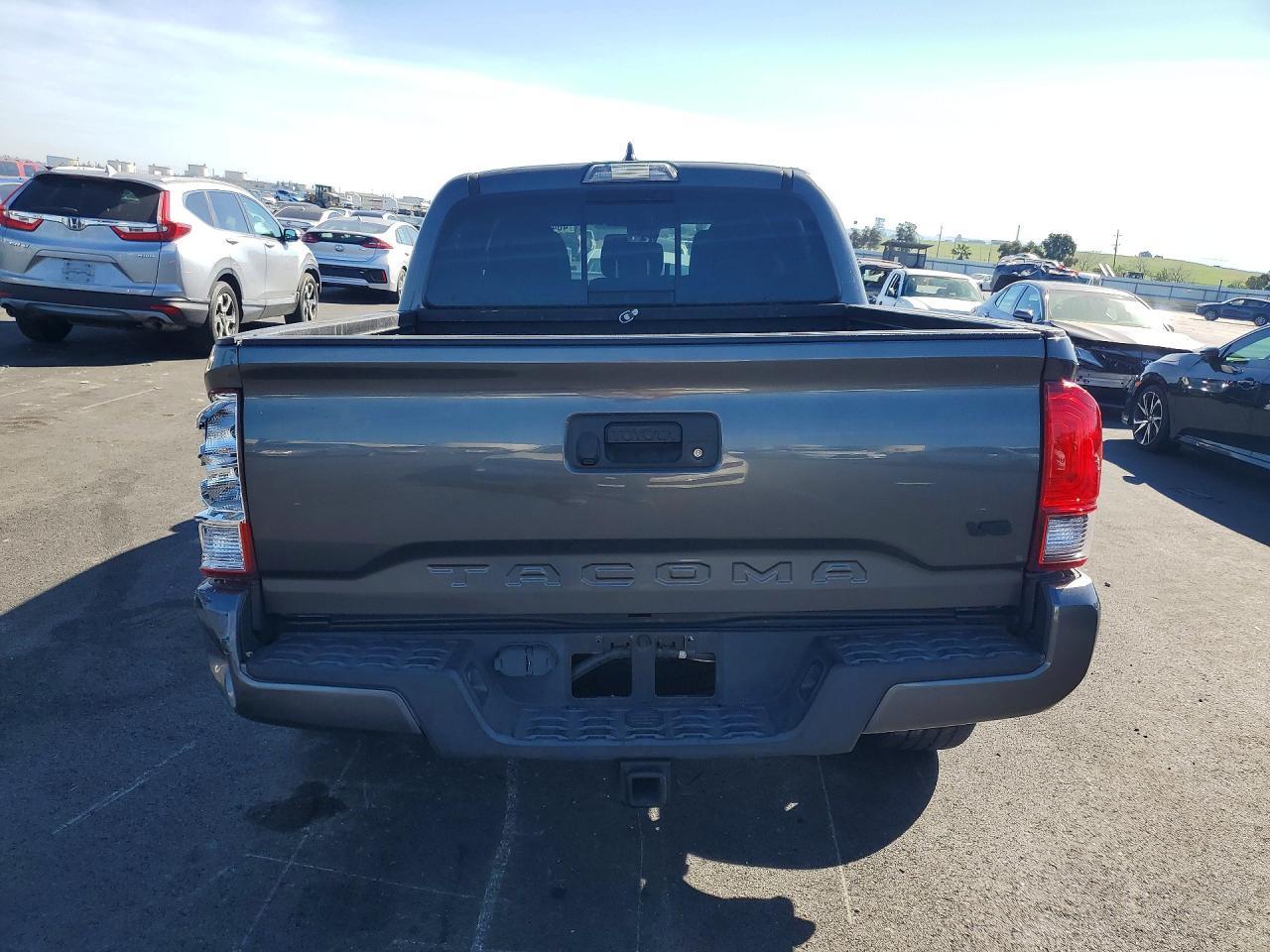 2018 Toyota Tacoma TRD Sport