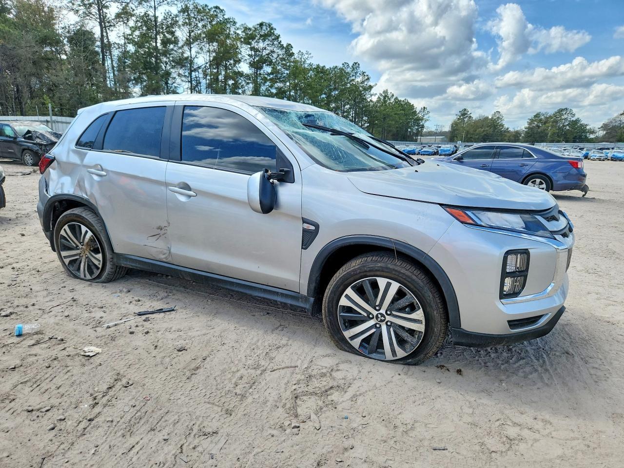 2025 Mitsubishi Outlander