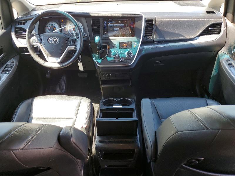 2015 Toyota Sienna se Premium 8-passenger