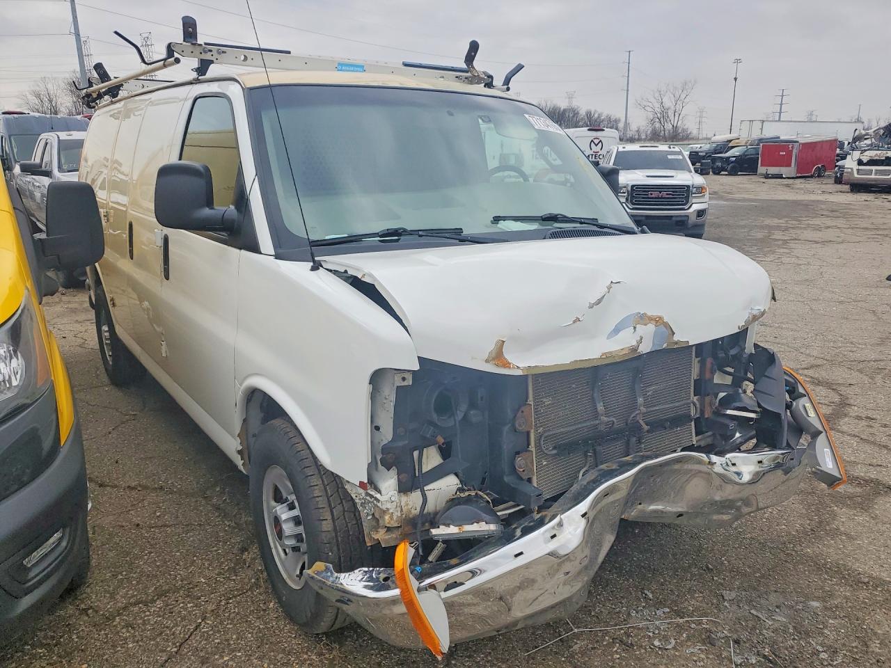 2017 GMC Savana 2500 Cargo Utility / Service Van