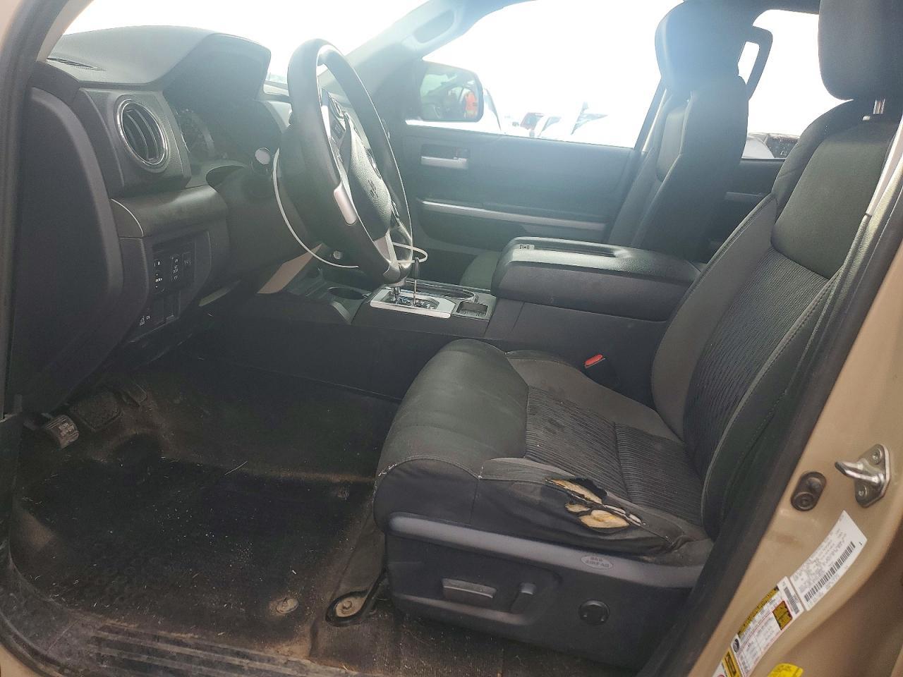 2017 Toyota Tundra SR5