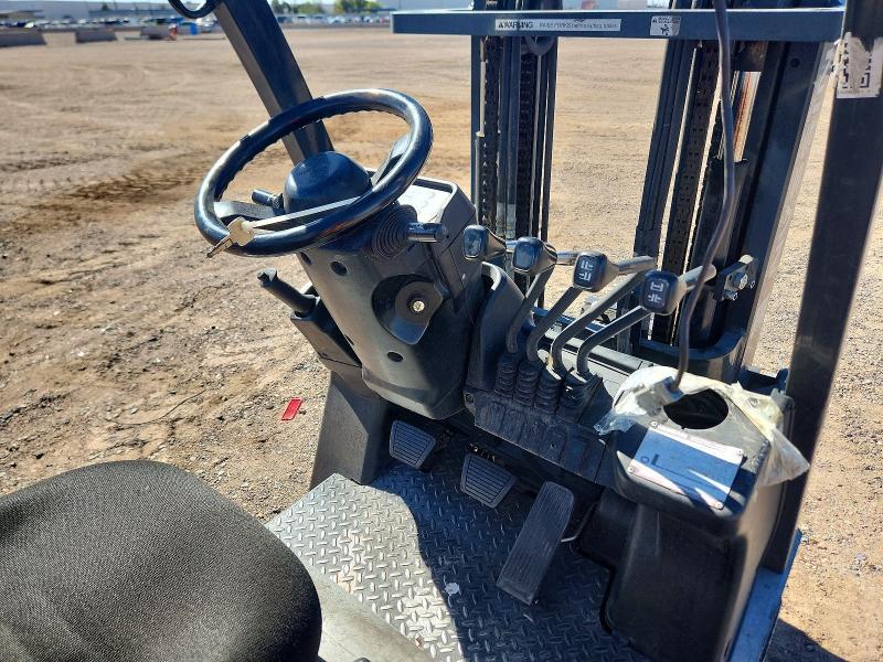 2012 Niss Forklift