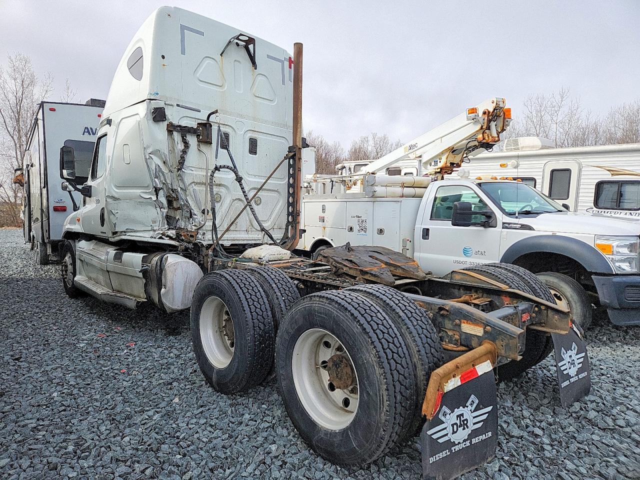 2009 Freightliner Cascadia 125