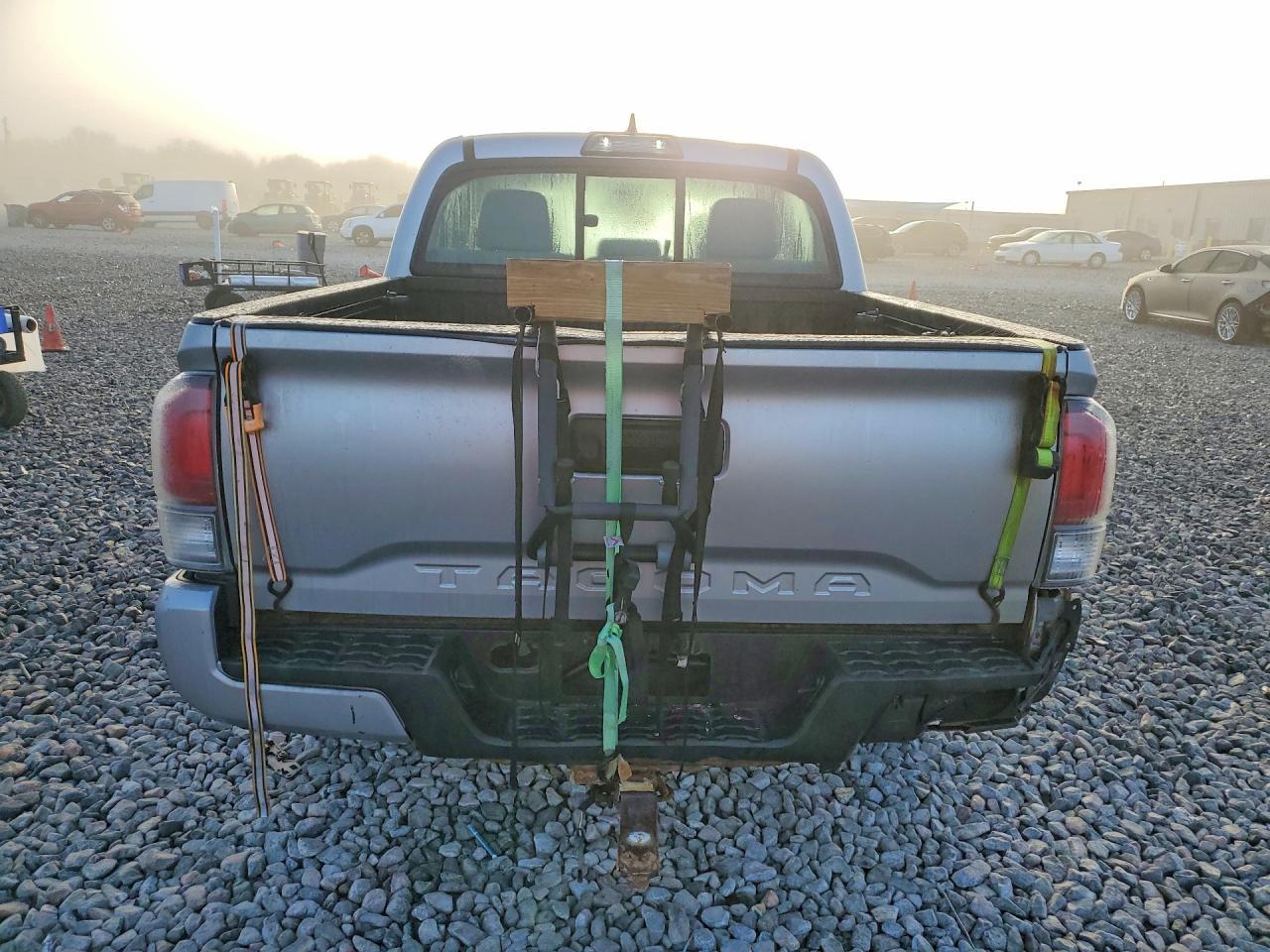 2018 Toyota Tacoma SR