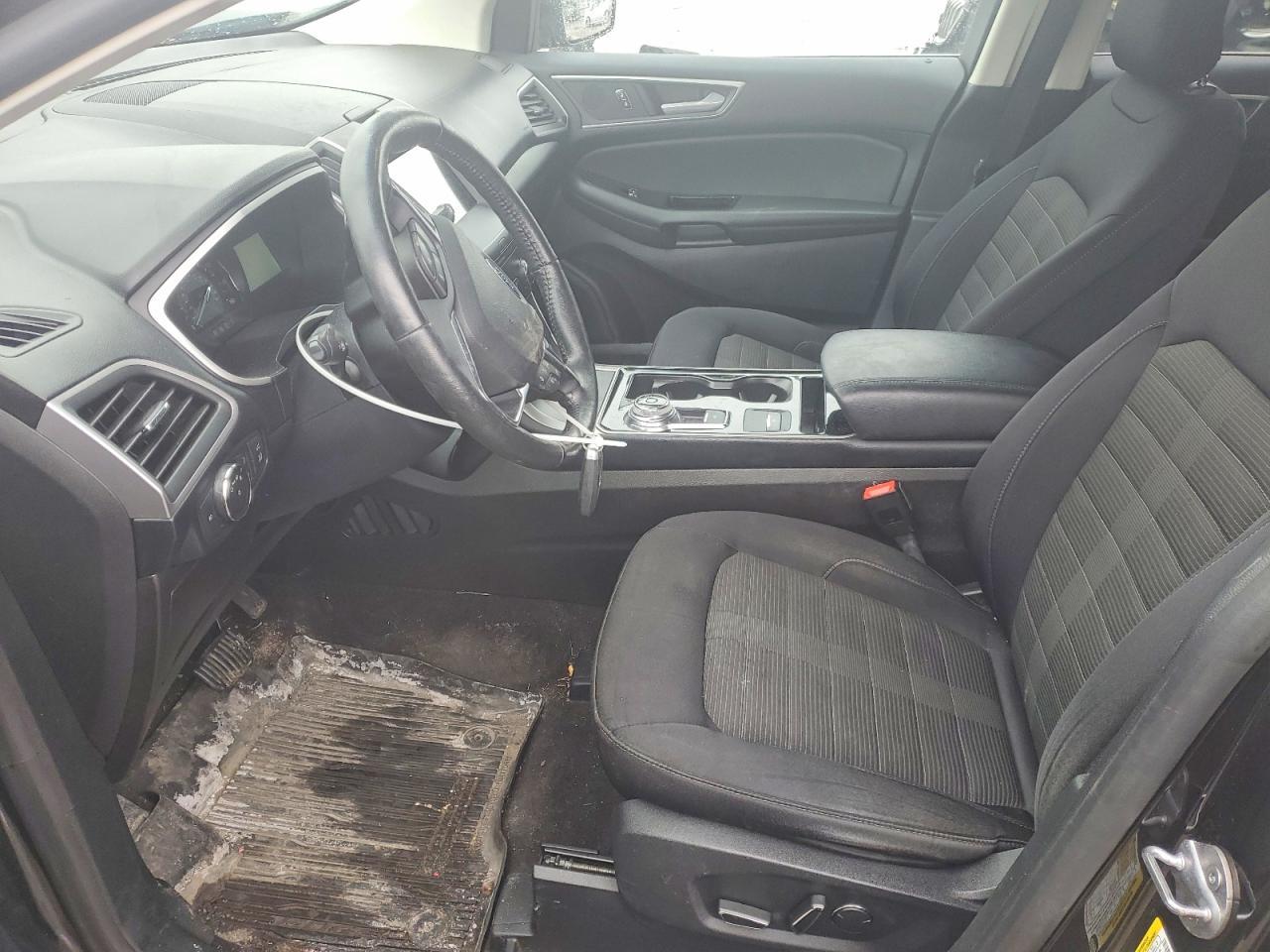 2019 Ford Edge sel