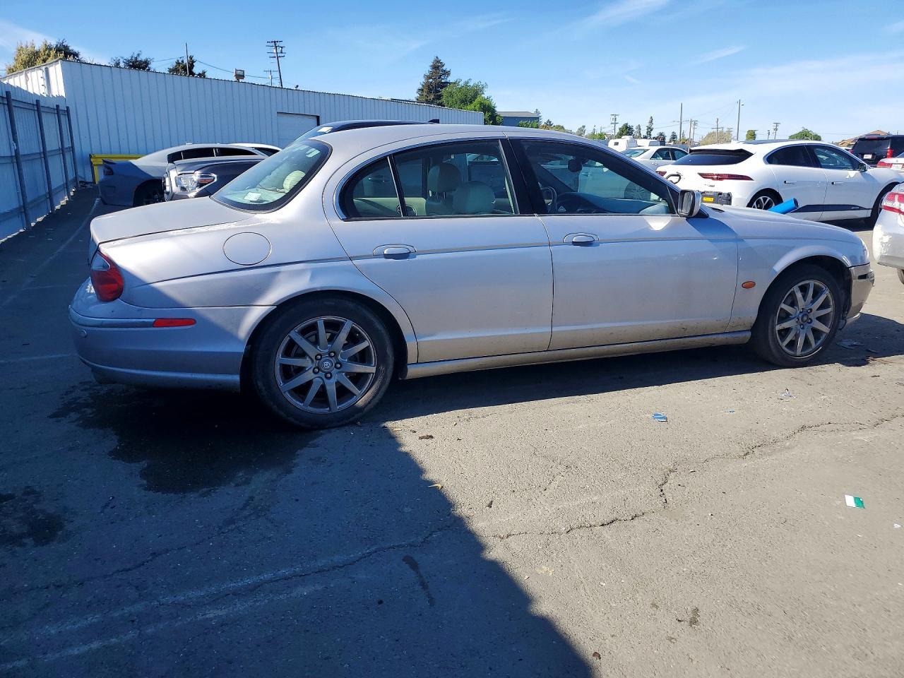 2001 Jaguar S-type