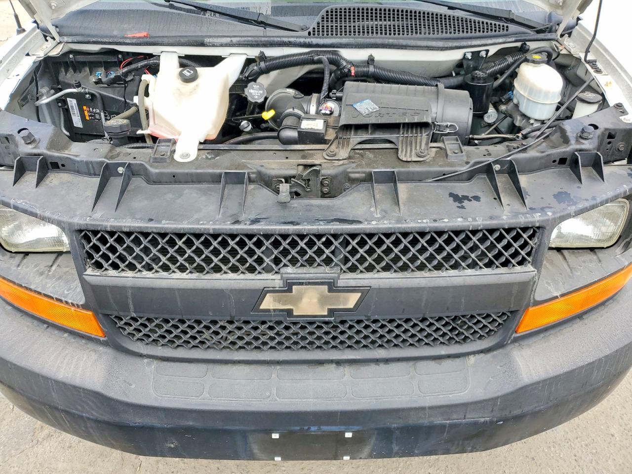 2013 Chevrolet Express 2500 Cargo Delivery Van