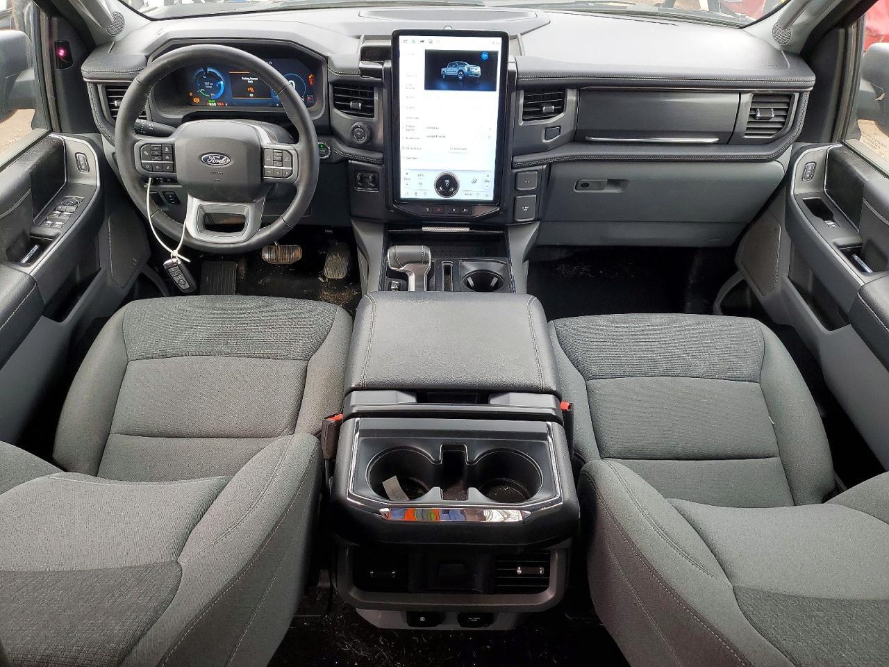 2024 Ford F150 Lightning XLT