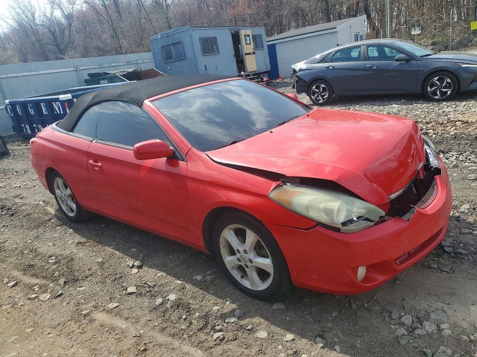 2005 Toyota Camry Solara sle V6