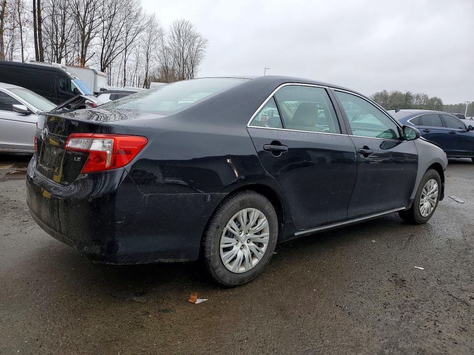 2012 Toyota Camry le