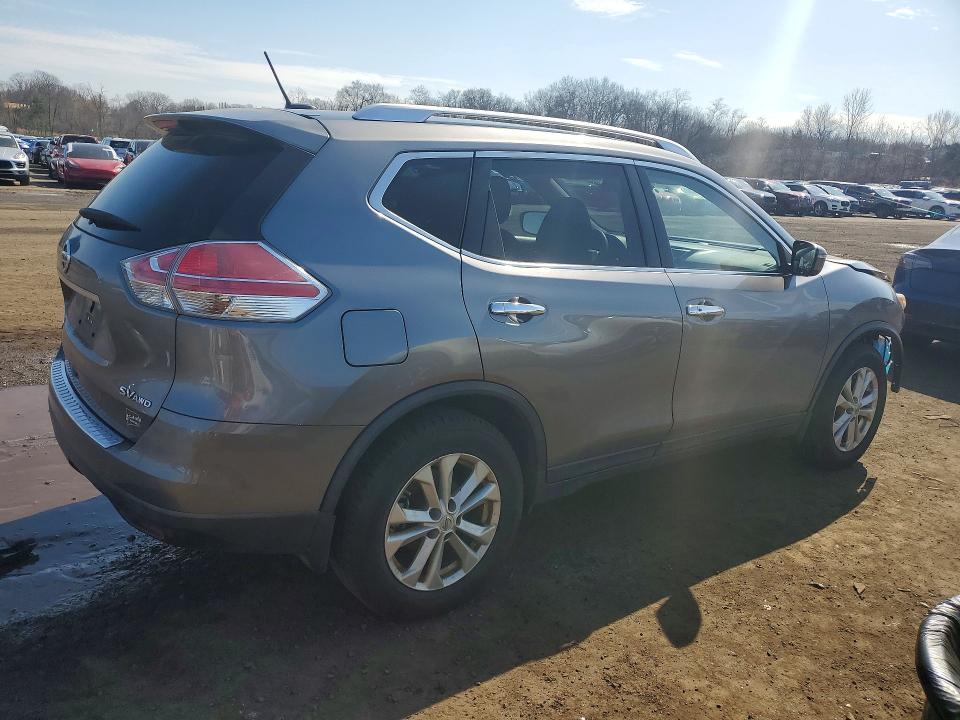 2016 Niss Rogue sv