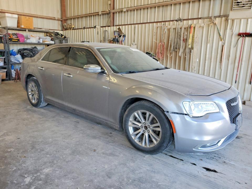 2017 Chrysler 300c
