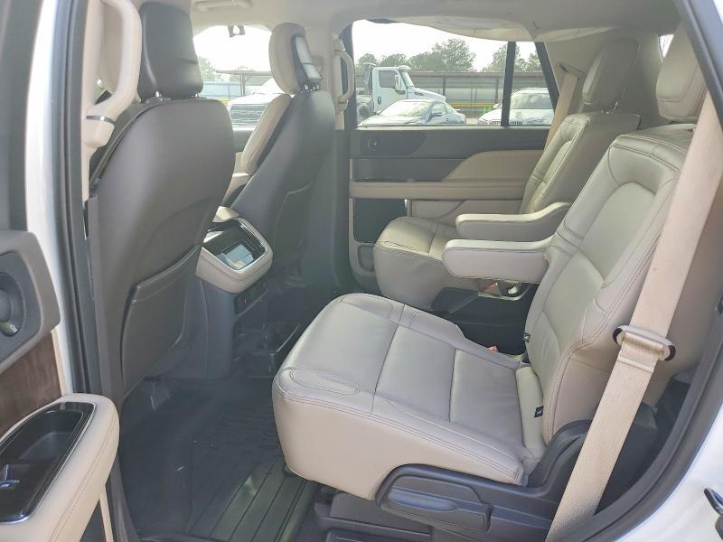 2024 Lincoln Navigator