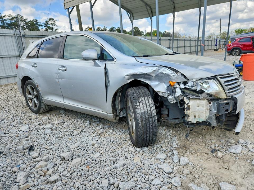 2011 Toyota Venza awd V6
