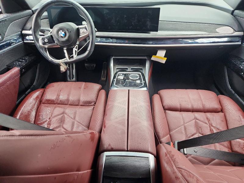 2024 BMW 760 xi