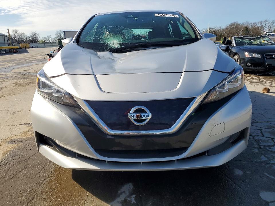 2022 Nissan Leaf sv