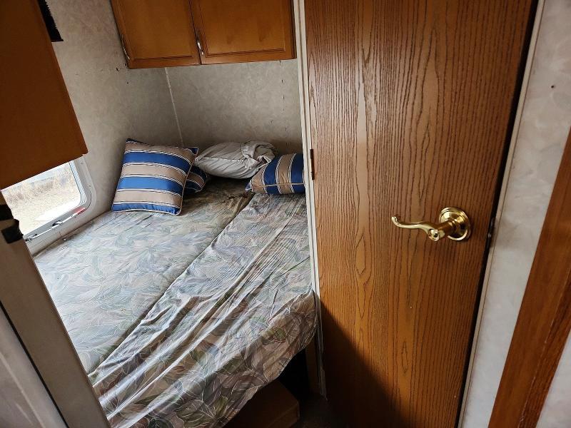 1999 Prowler Recreational Vehicle (RV)