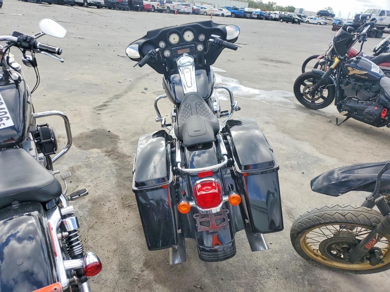 2008 Harley-Davidson Flhx