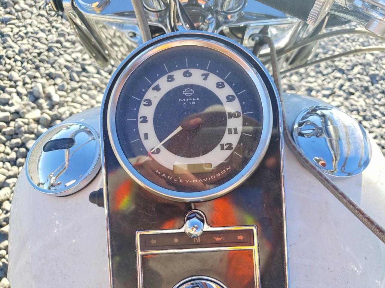2005 Harley-Davidson Flstni