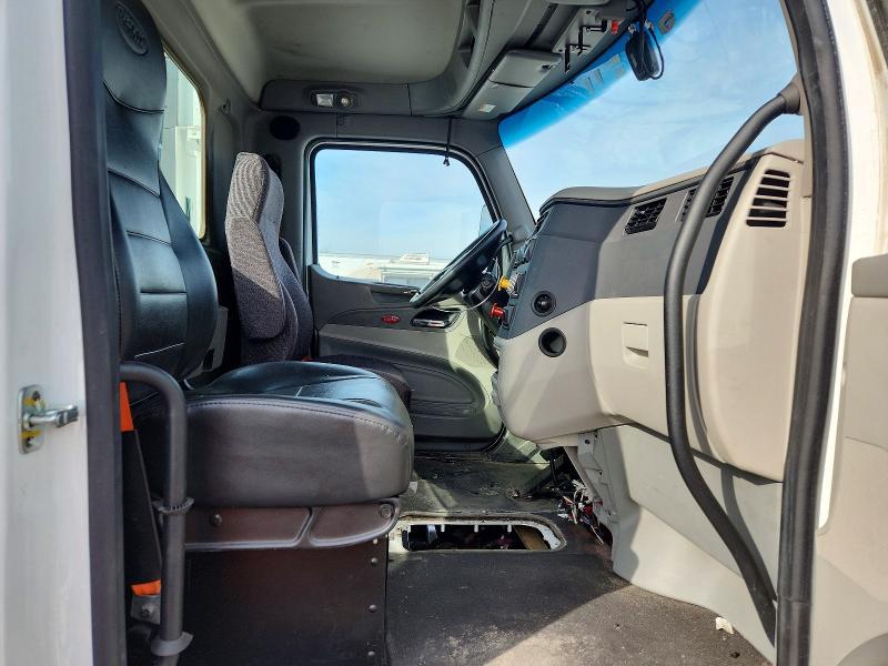 2019 Peterbilt 579 Semi Truck