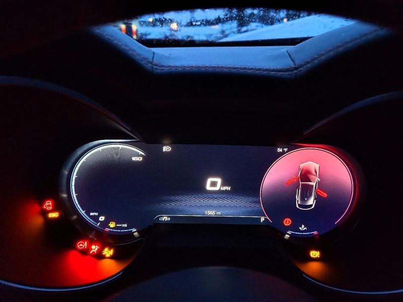 2025 Alfa Romeo Stelvio Base