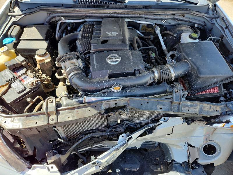 2015 Nissan Frontier sv V6
