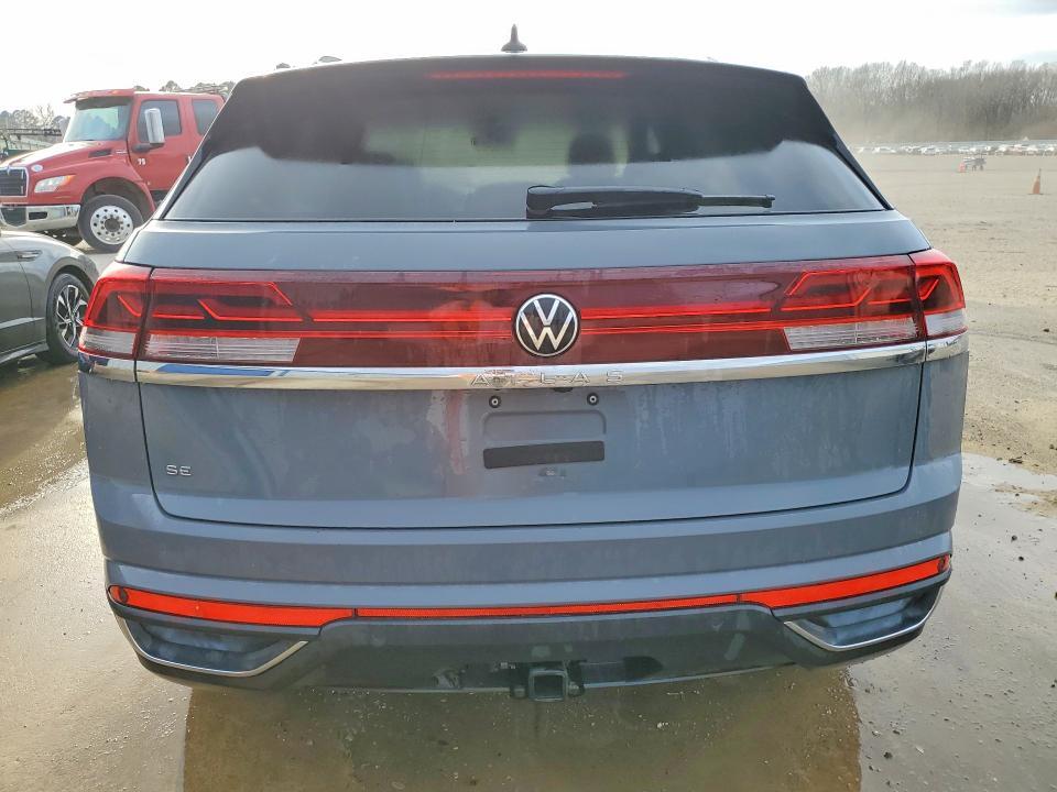 2025 Volkswagen Atlas Cross Sport se