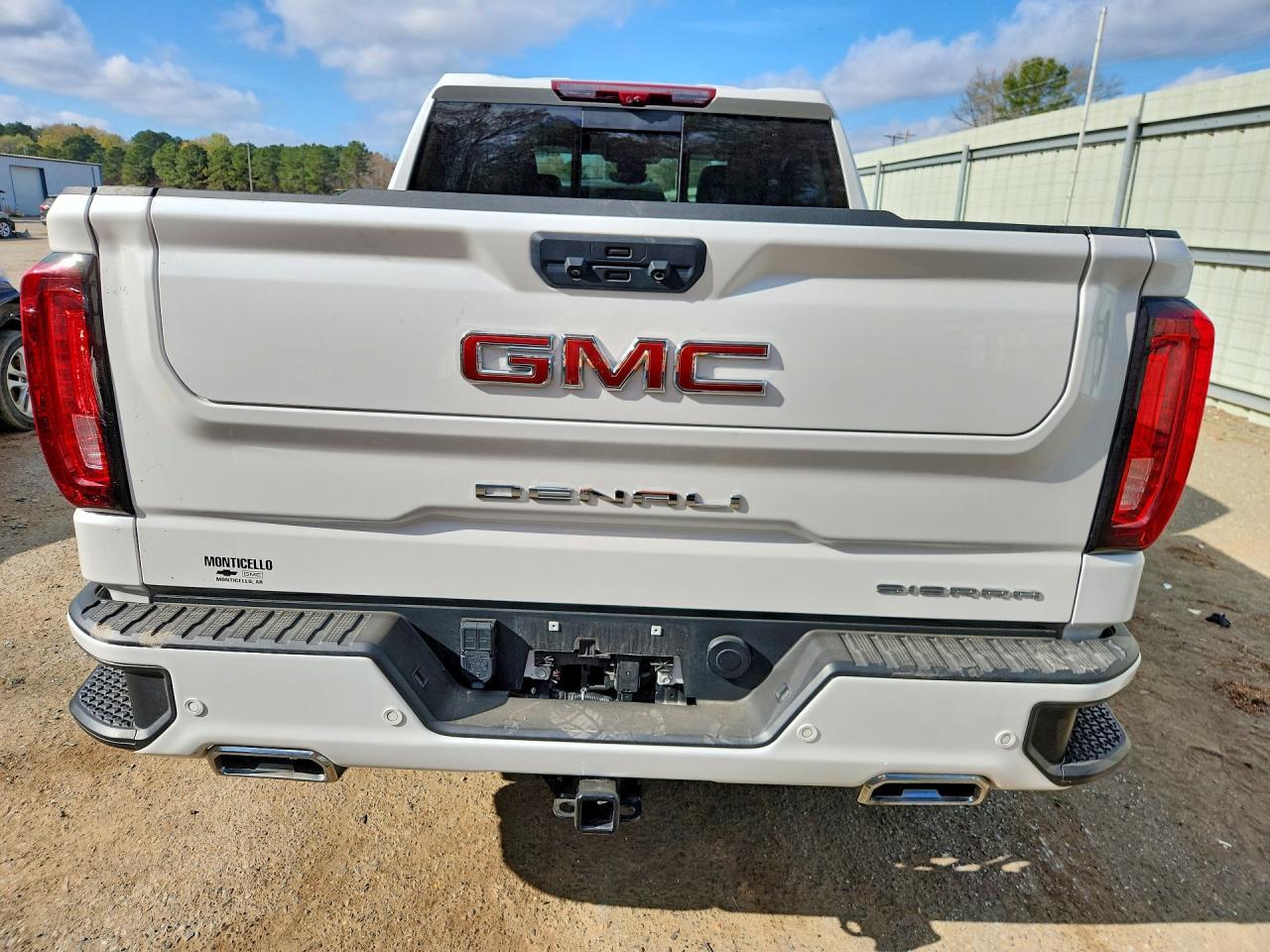 2025 GMC Sierra K1500 Denali