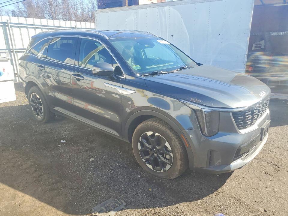 2024 KIA Sorento s