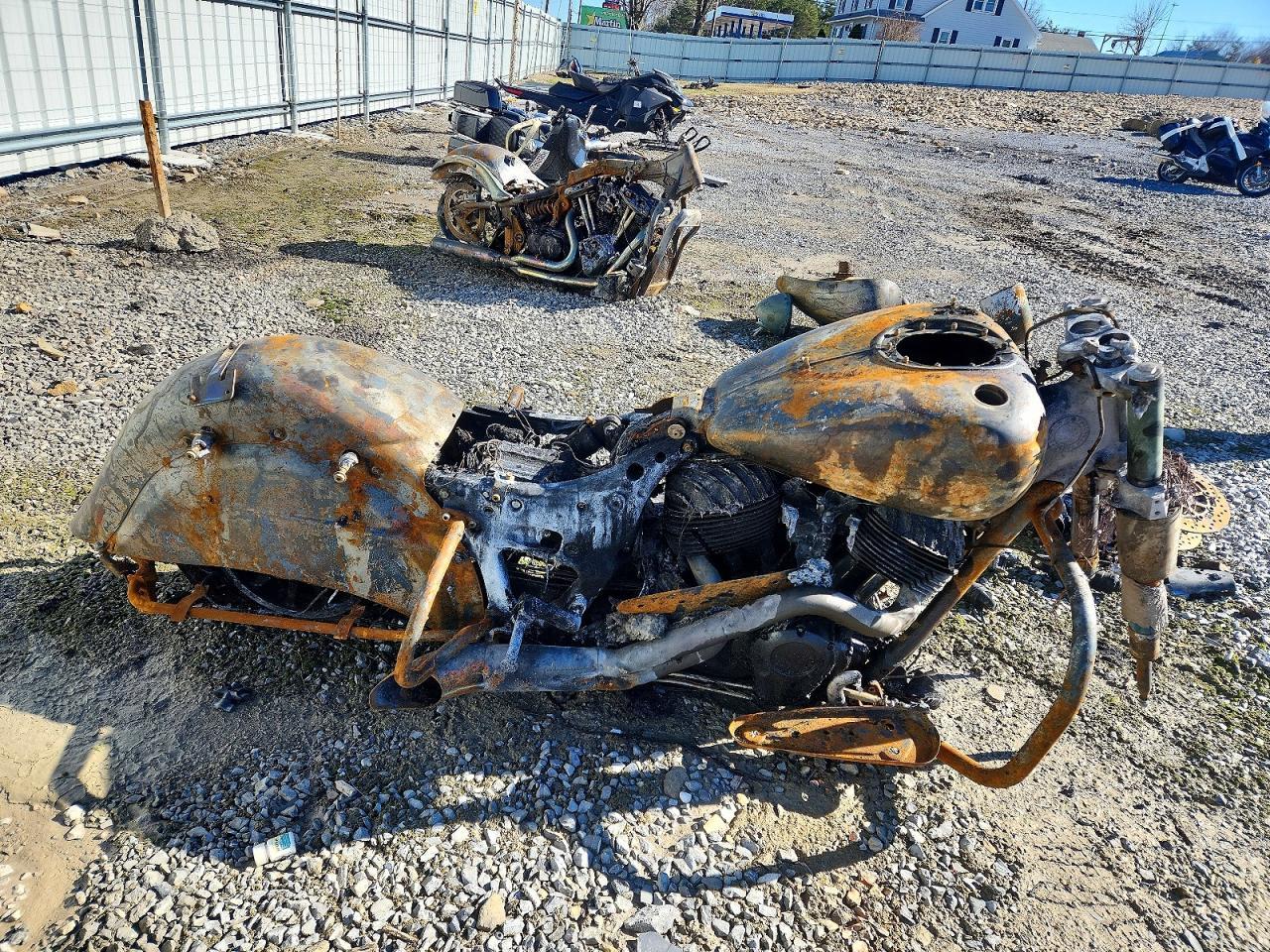 2019 Indian Motorcycle Co. Chieftain Dark Horse