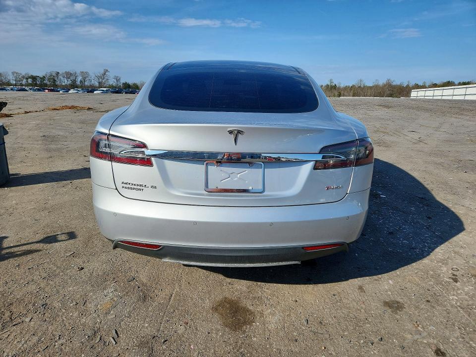 2014 Tesla Model s
