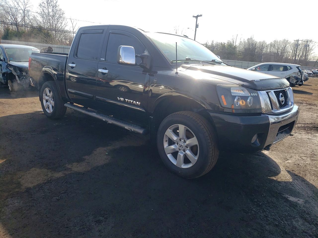2010 Nissan Titan SE