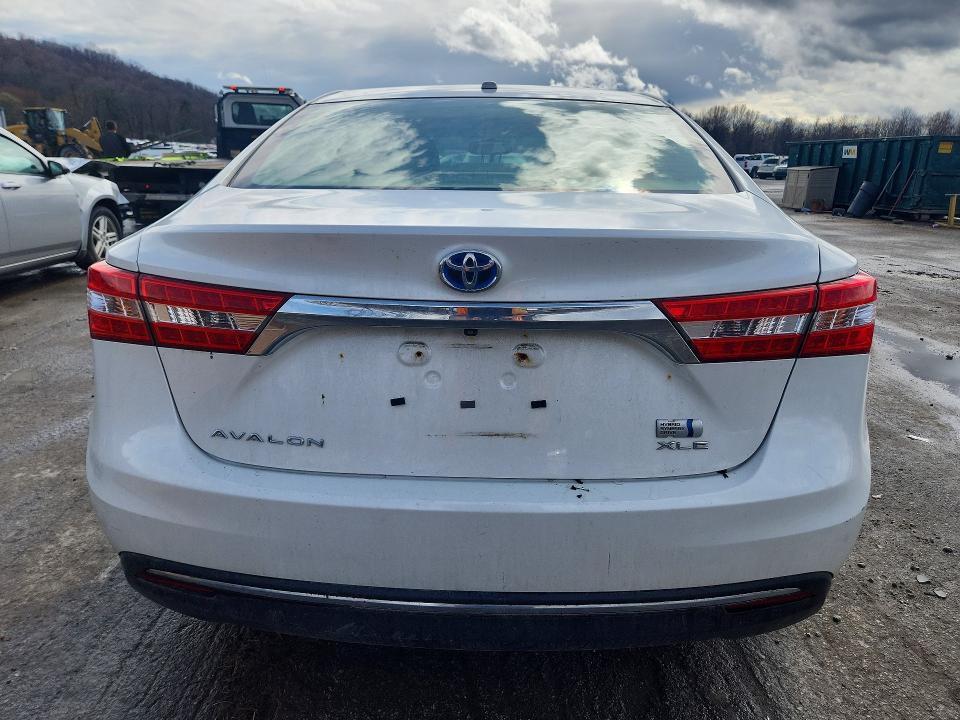 2013 Toyota Avalon Premium