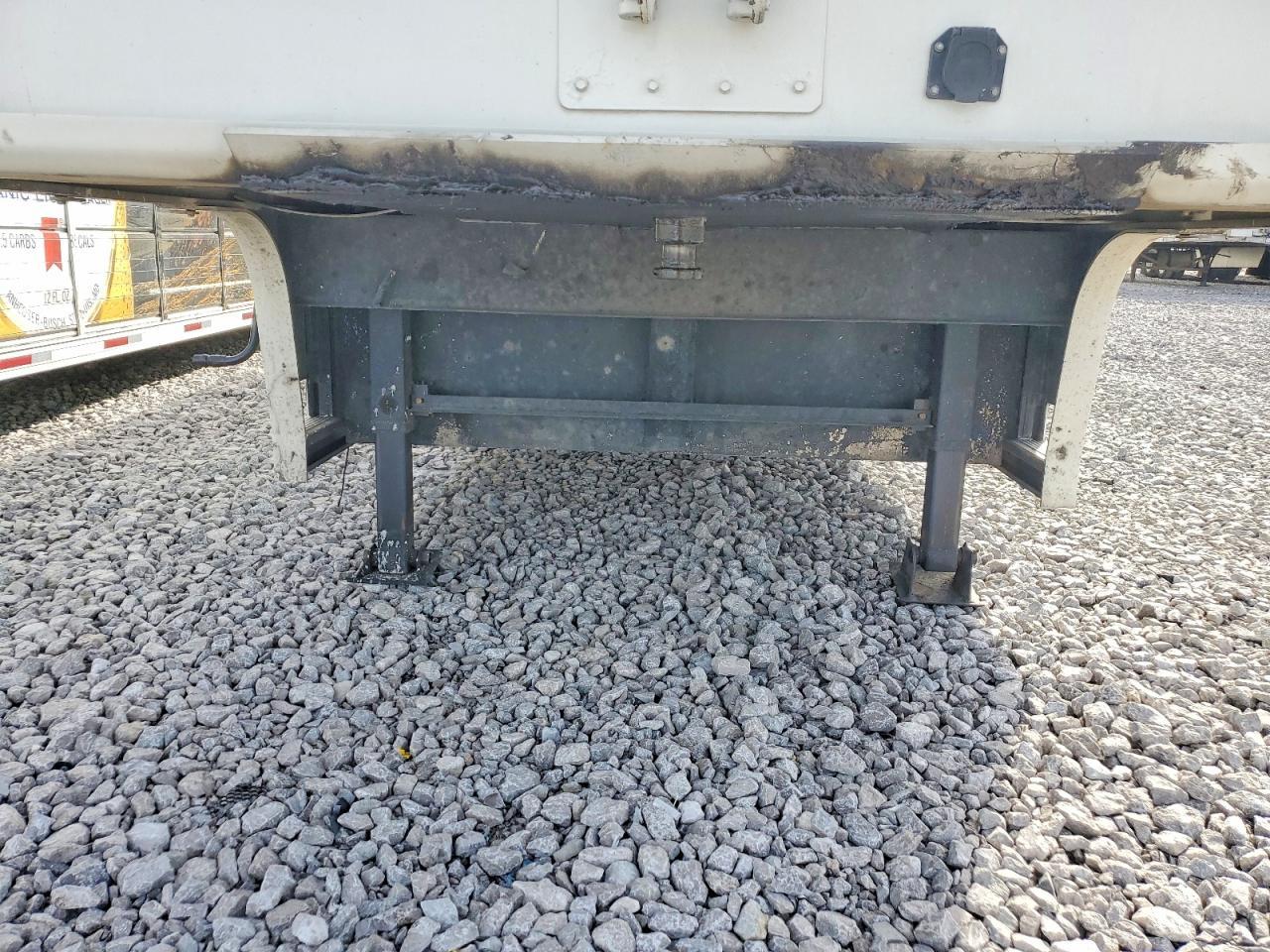 2001 Mitd Refrigerated Trailer-Refrigerated Beverage Trail