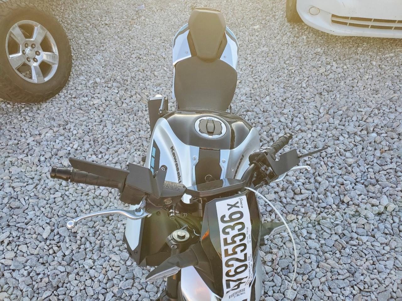 2025 Kawasaki ZR900 S