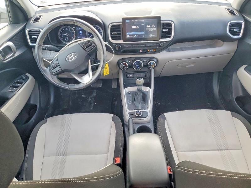 2022 Hyundai Venue sel