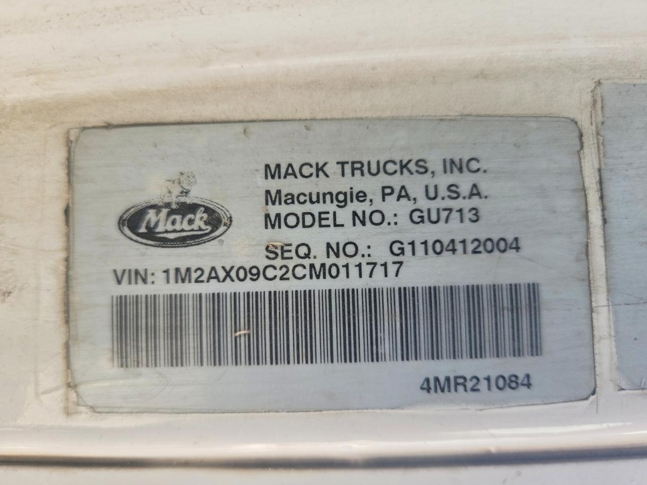 2012 Mack 700 GU700