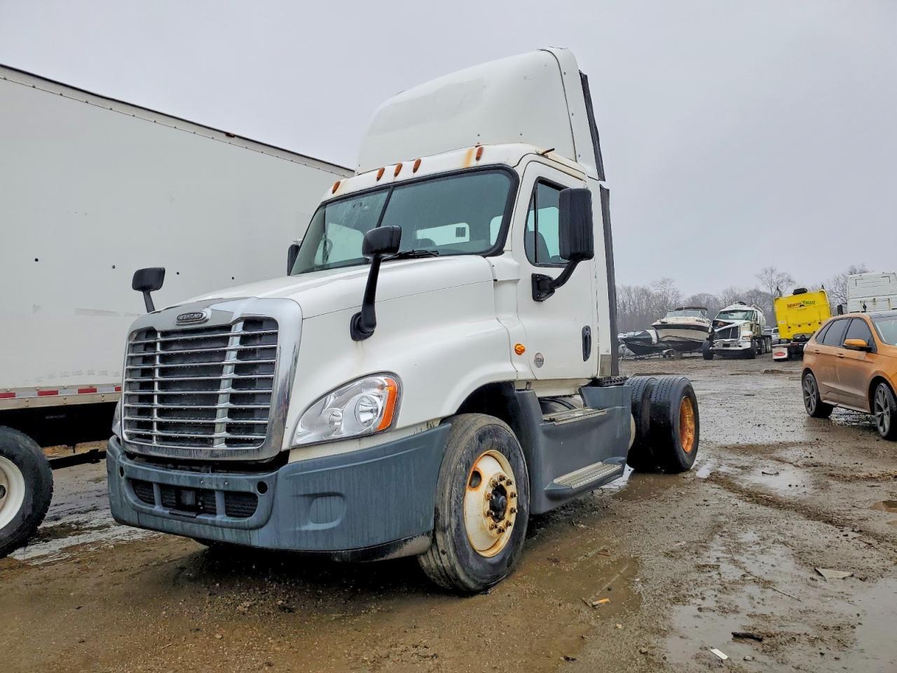 2016 Freightliner Cascadia 125 Semi Truck