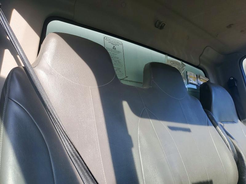 2023 International MV607 BOX Truck