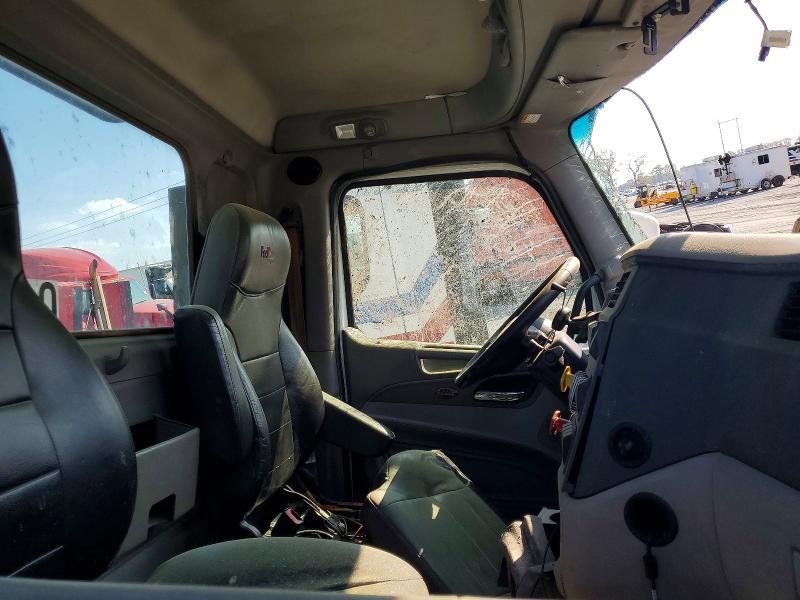 2019 Peterbilt 579 Semi Truck