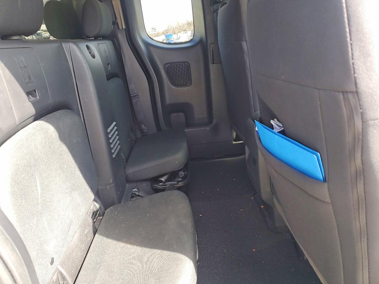 2024 Nissan Frontier S