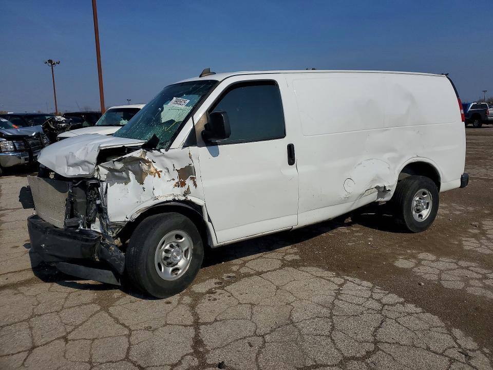 2021 Chev Express G2500