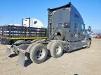 2020 Kenworth T680 Semi Truck