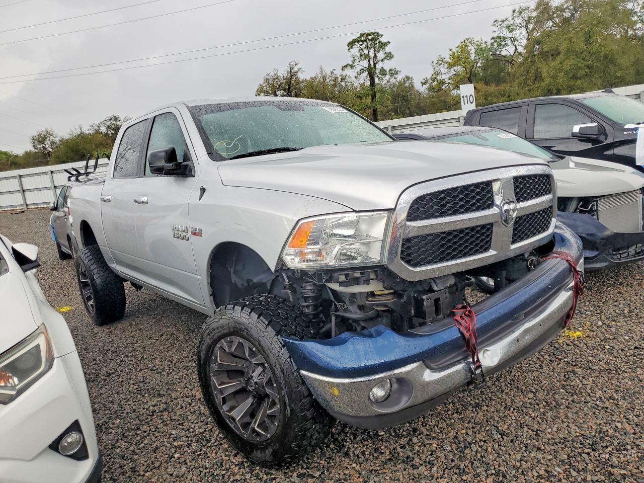 2018 Dodge RAM 1500 SLT
