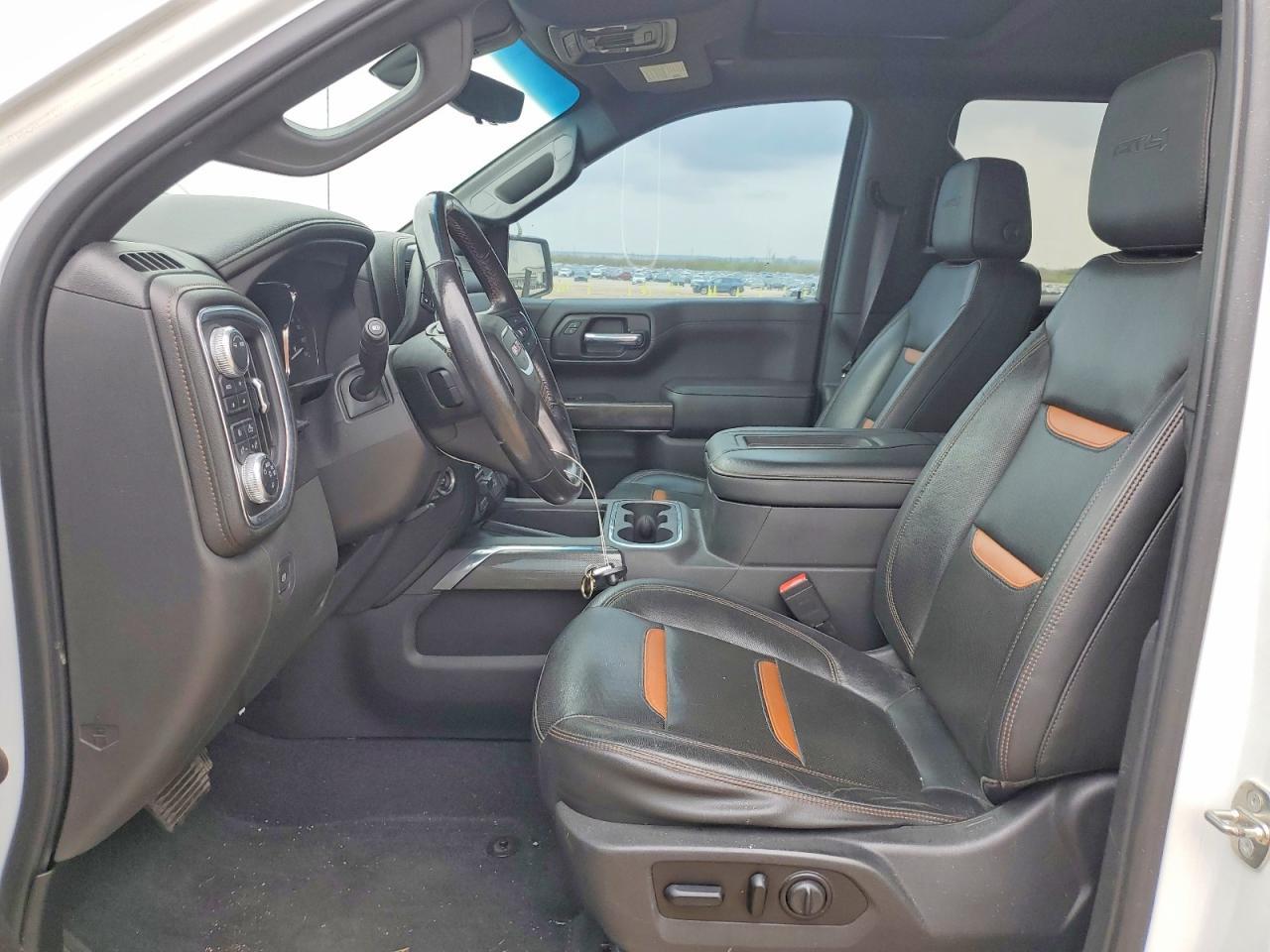 2020 GMC Sierra K1500 AT4