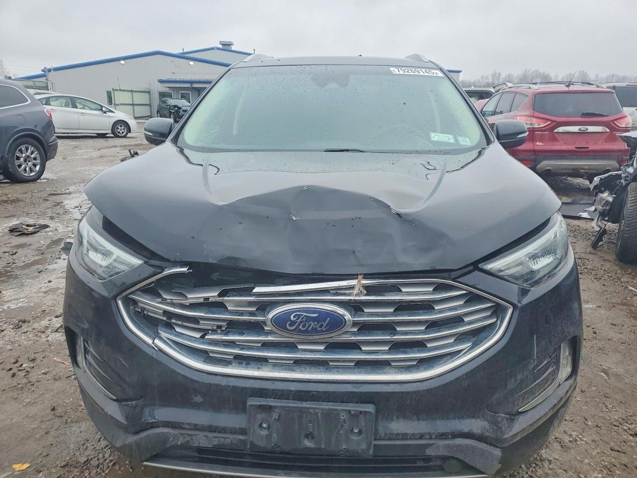 2019 Ford Edge sel