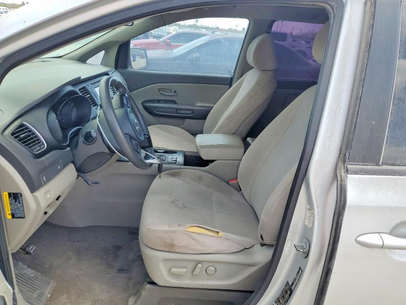2016 KIA Sedona lx