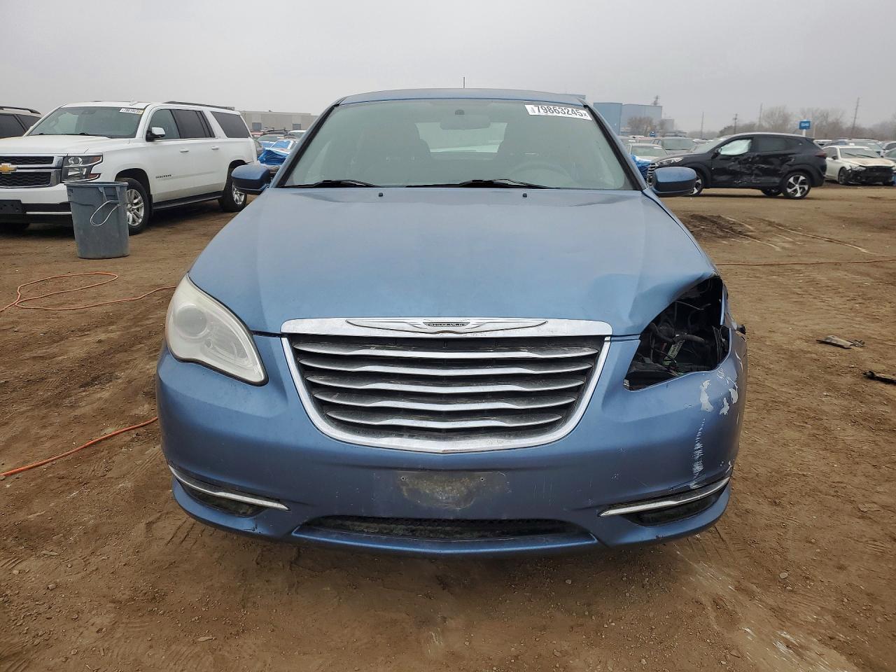2011 Chrysler 200 lx