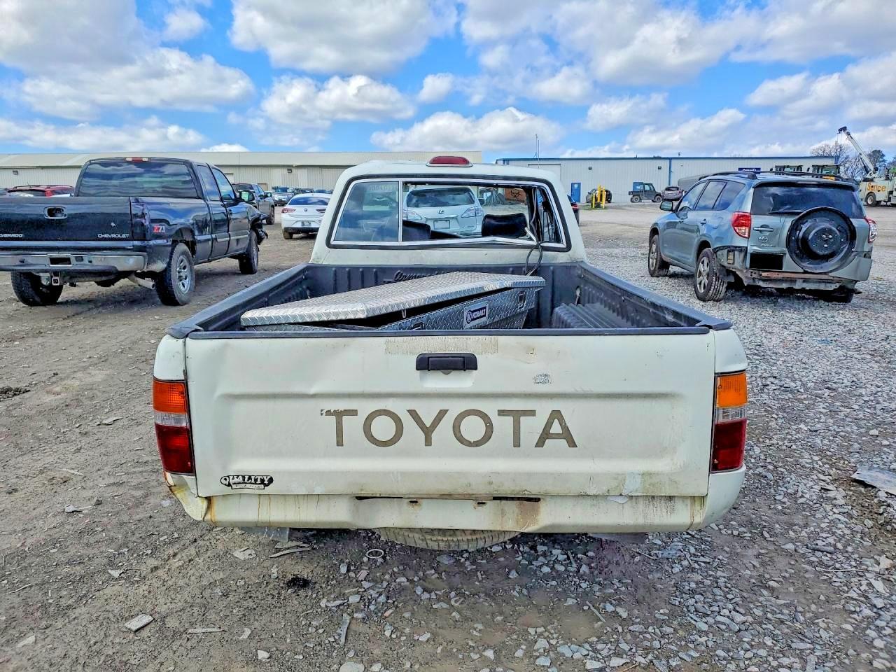 1993 Toyota Pickup Base